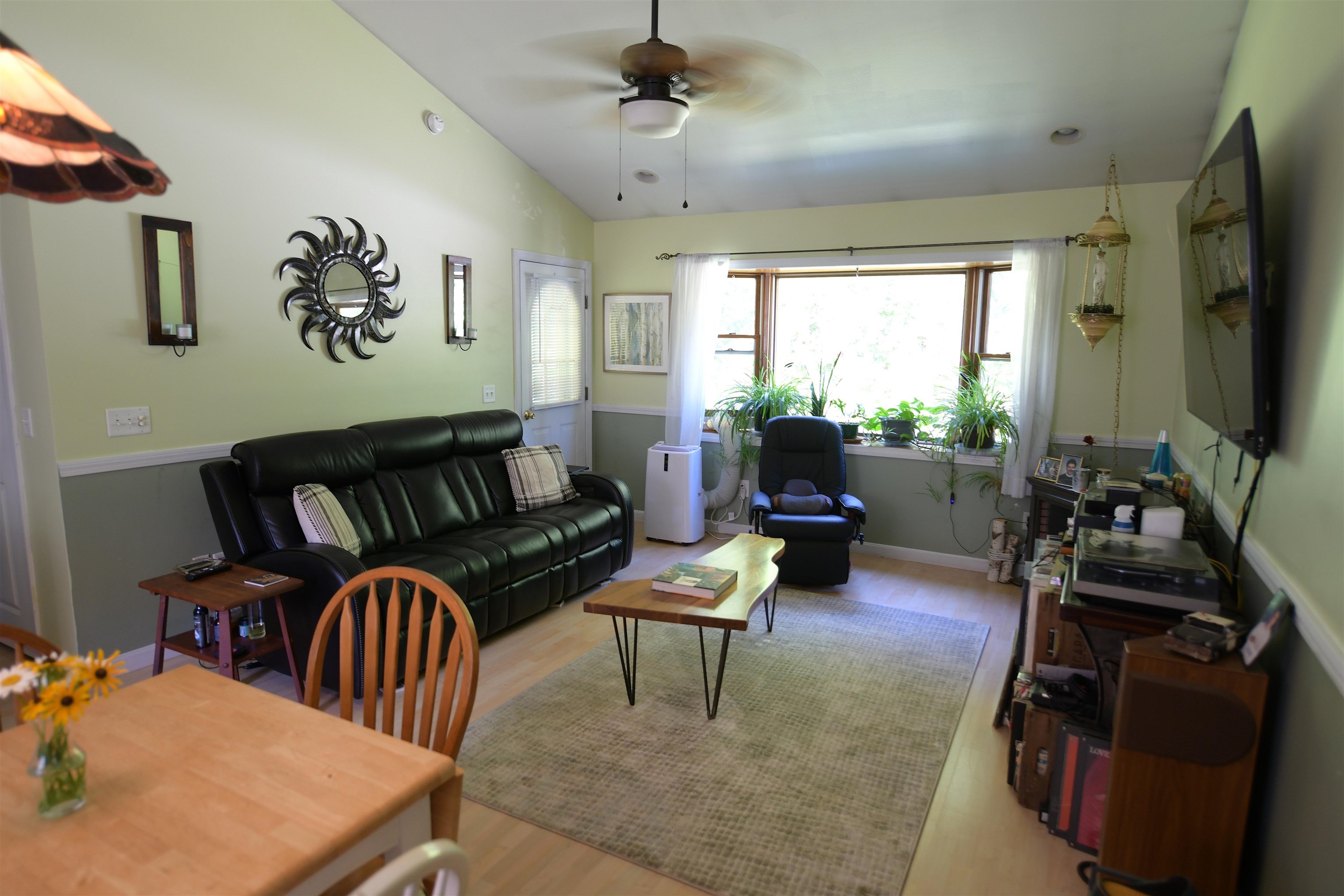 95 Gilly Drive Colchester, VT 05446 - Photo 4 of 20