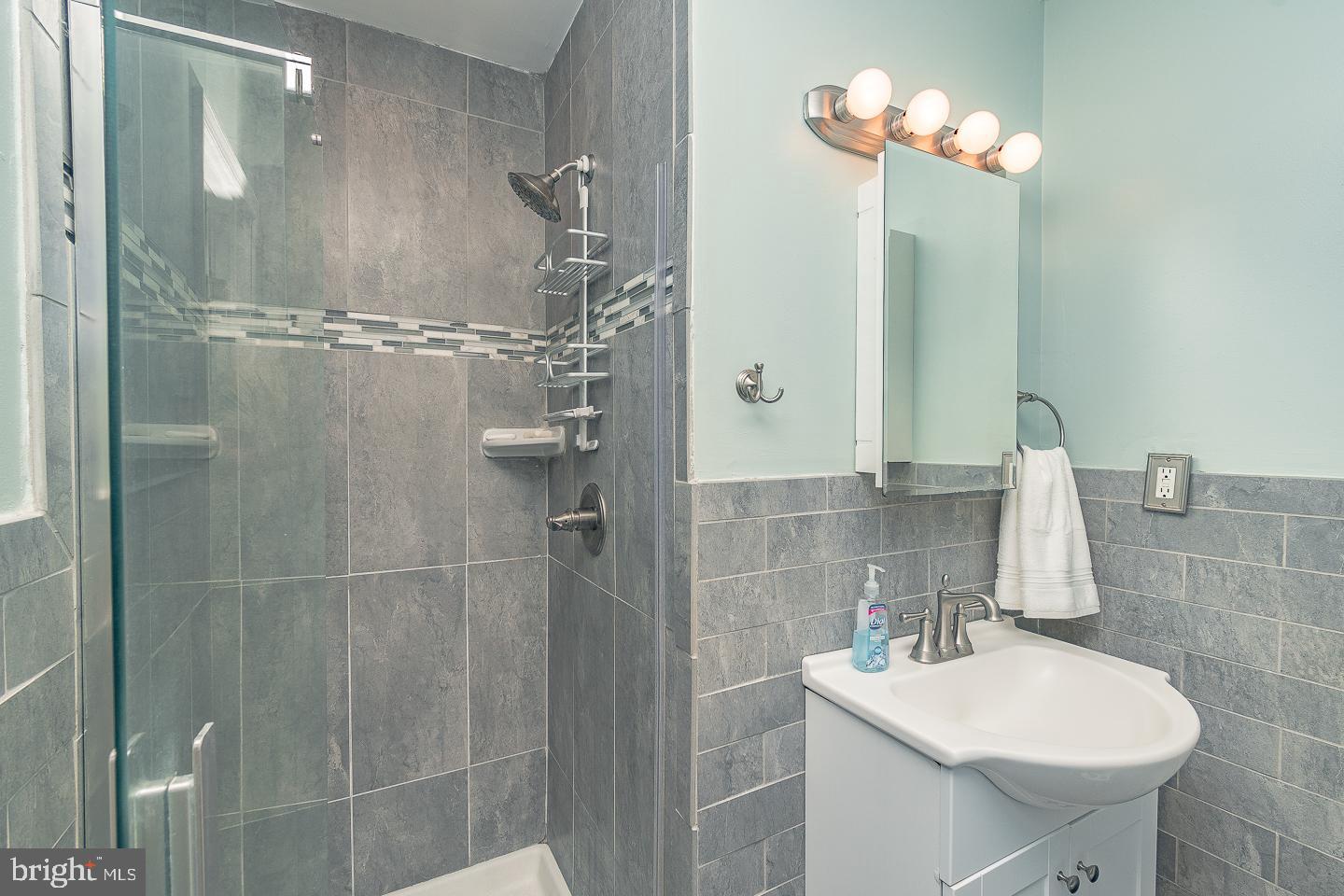 111 Crestview Road Hatboro, PA 19040 - Photo 34 of 48 Gallery Image 34