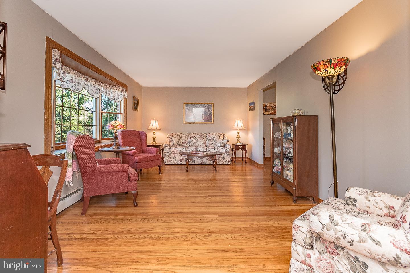 111 Crestview Road Hatboro, PA 19040 - Photo 8 of 48 Gallery Image 8