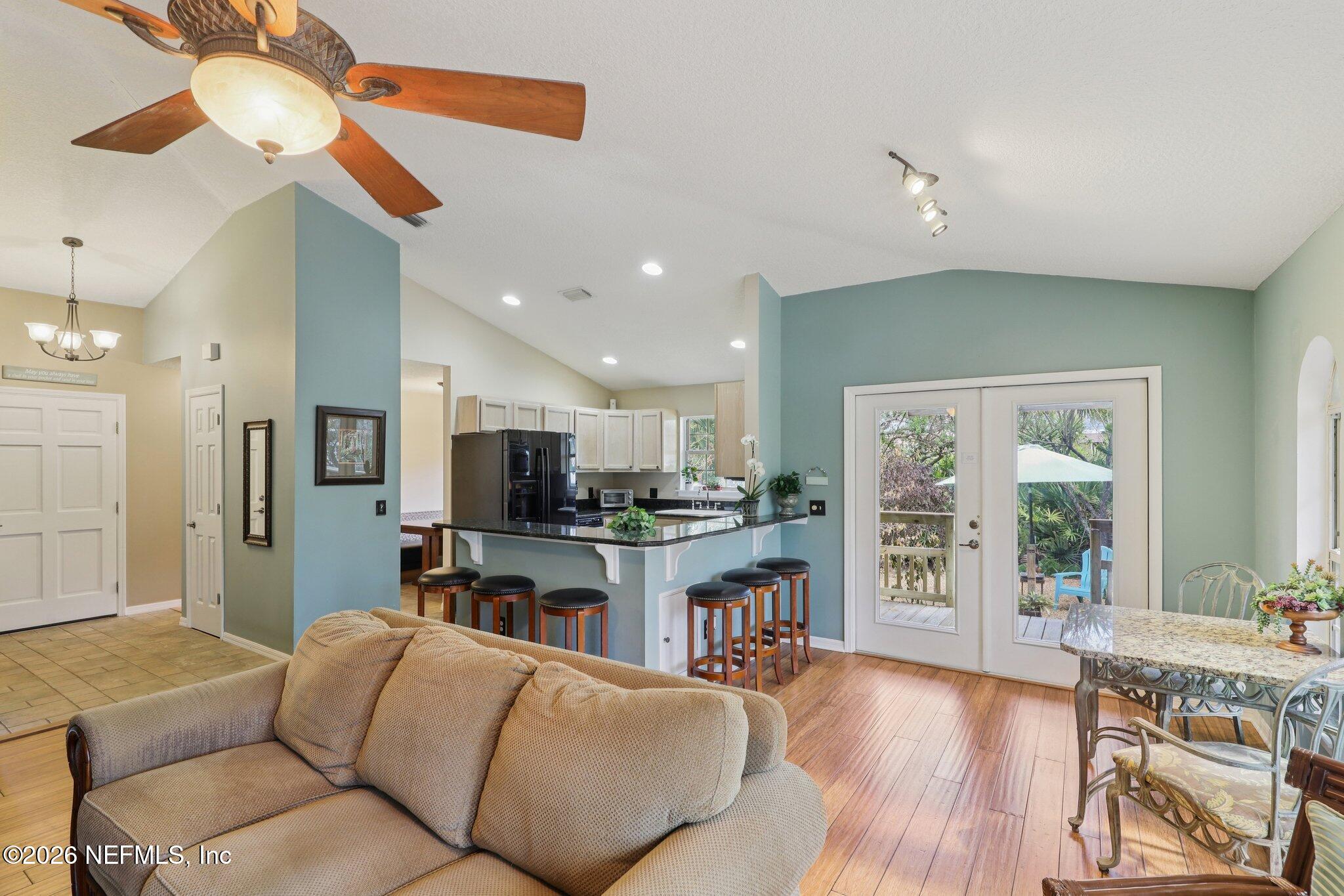 303 Fourteenth Street St. Augustine, FL 32084 - Photo 8 of 45 9-web-or-mls-14th St-S1002-009