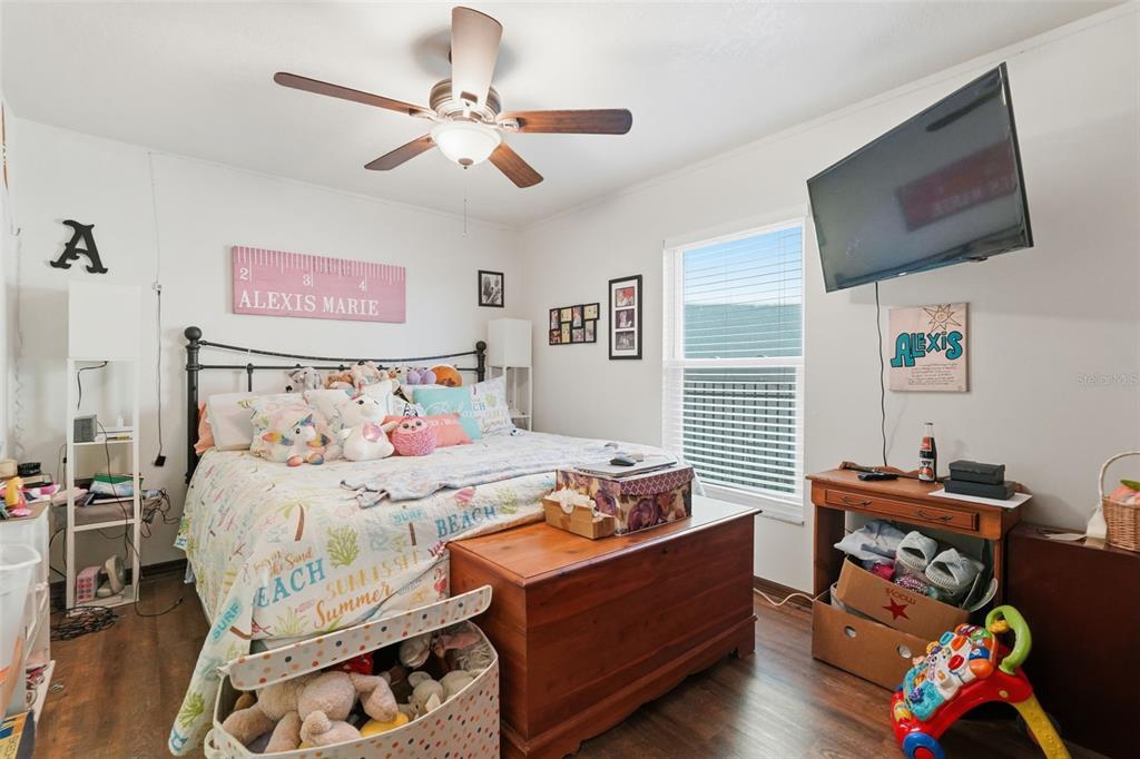 1925 Dockside Drive Valrico, FL 33594 - Photo 25 of 35