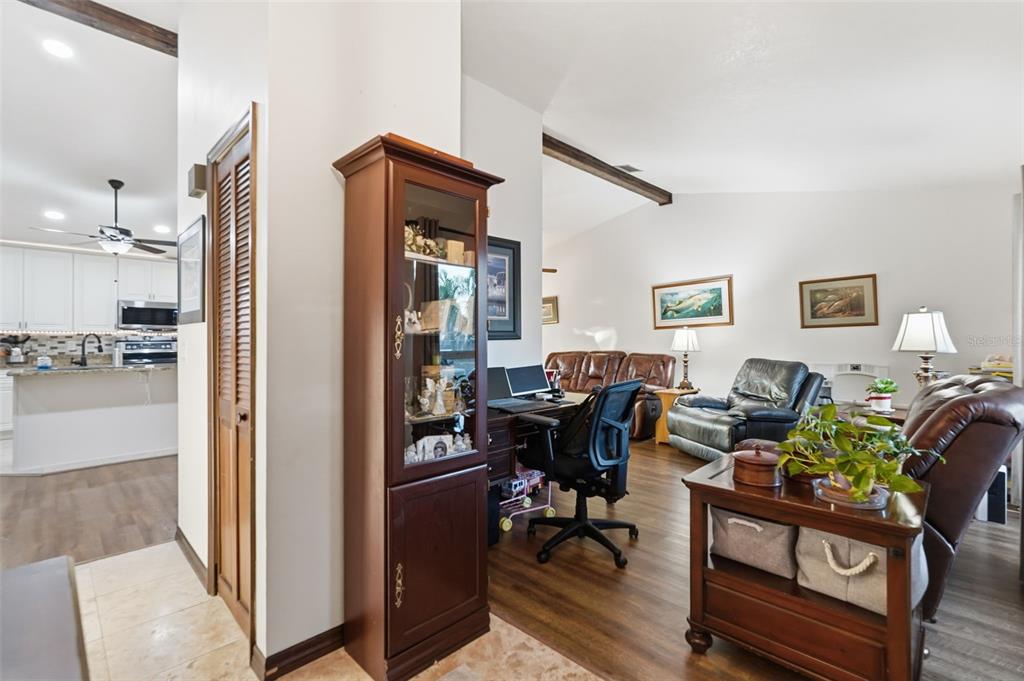 1925 Dockside Drive Valrico, FL 33594 - Photo 6 of 35