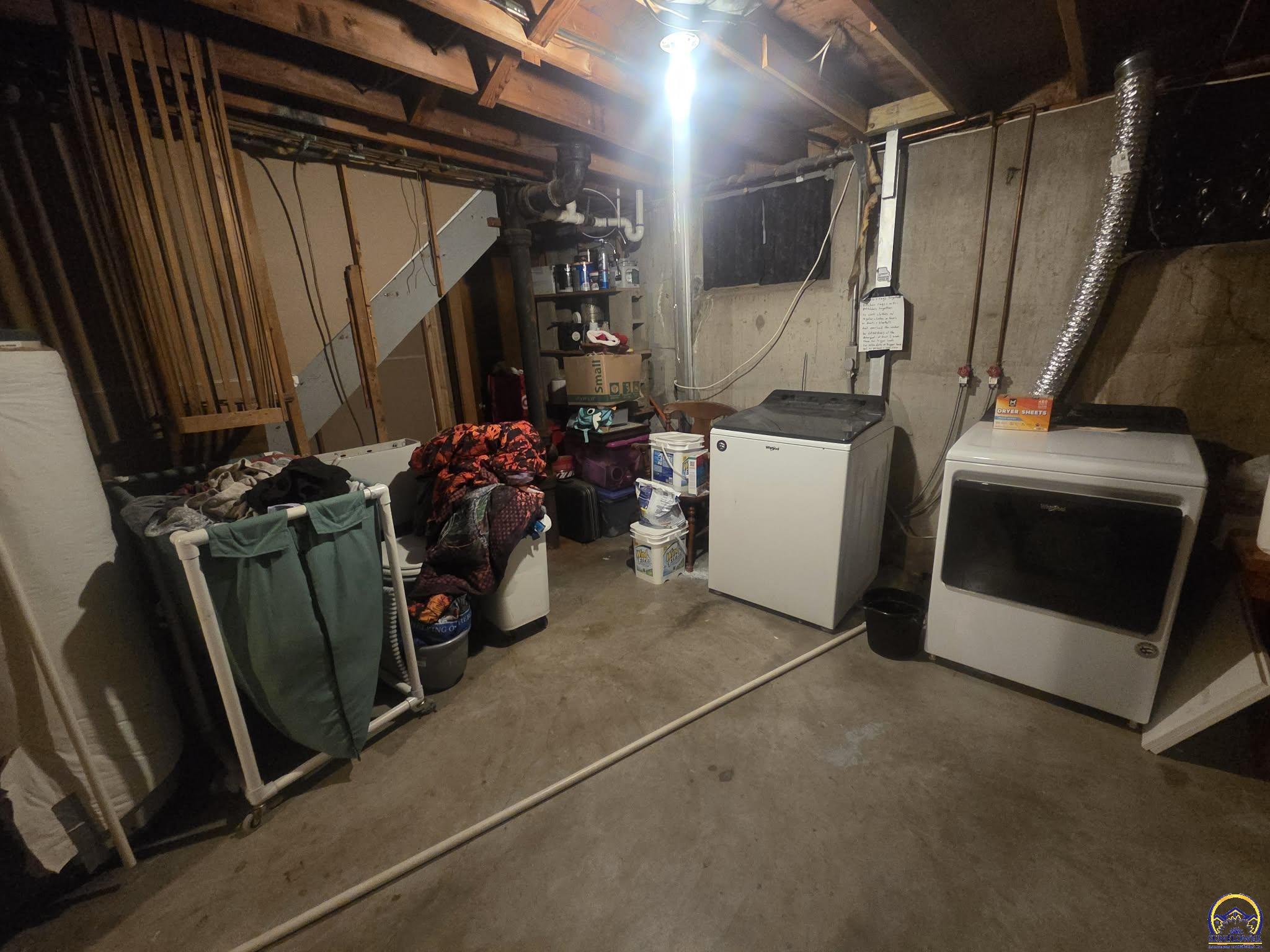 4818 Southwest 28th Street Topeka, KS 66614 - Photo 12 of 15