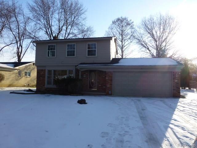 29774 Rambling Road Southfield, MI 48076 - Photo 1 of 26