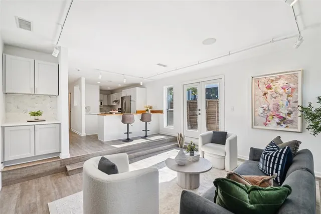 $475,000 | 4102 Bowser Avenue, Unit 1, Dallas, TX 75219