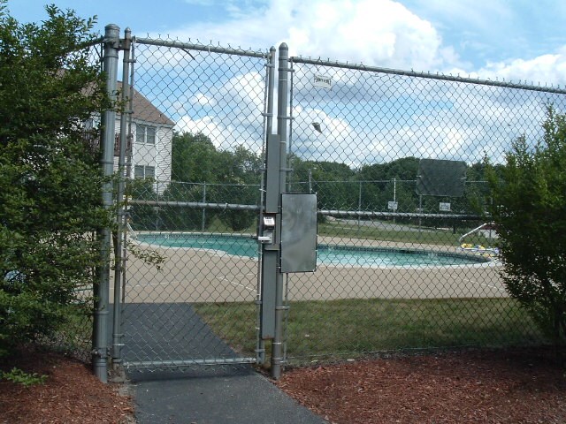 327 Circle Road, Unit 6 Manchester, NH 03103 - Photo 23 of 30