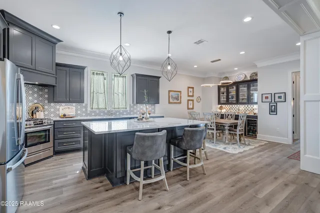 $530,000 | 110 Big Lake Run, Youngsville, LA 70592