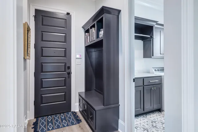 $530,000 | 110 Big Lake Run, Youngsville, LA 70592