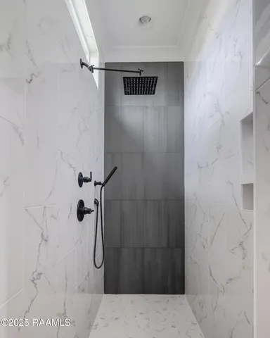 $530,000 | 110 Big Lake Run, Youngsville, LA 70592