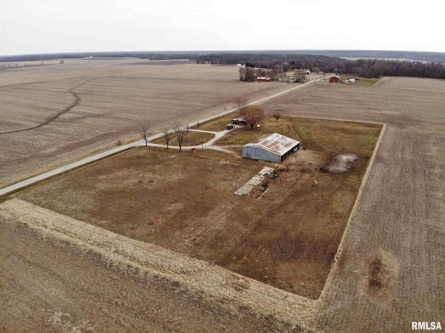1564 East 300 N Road Cowden, IL 62422 - Photo 13 of 50