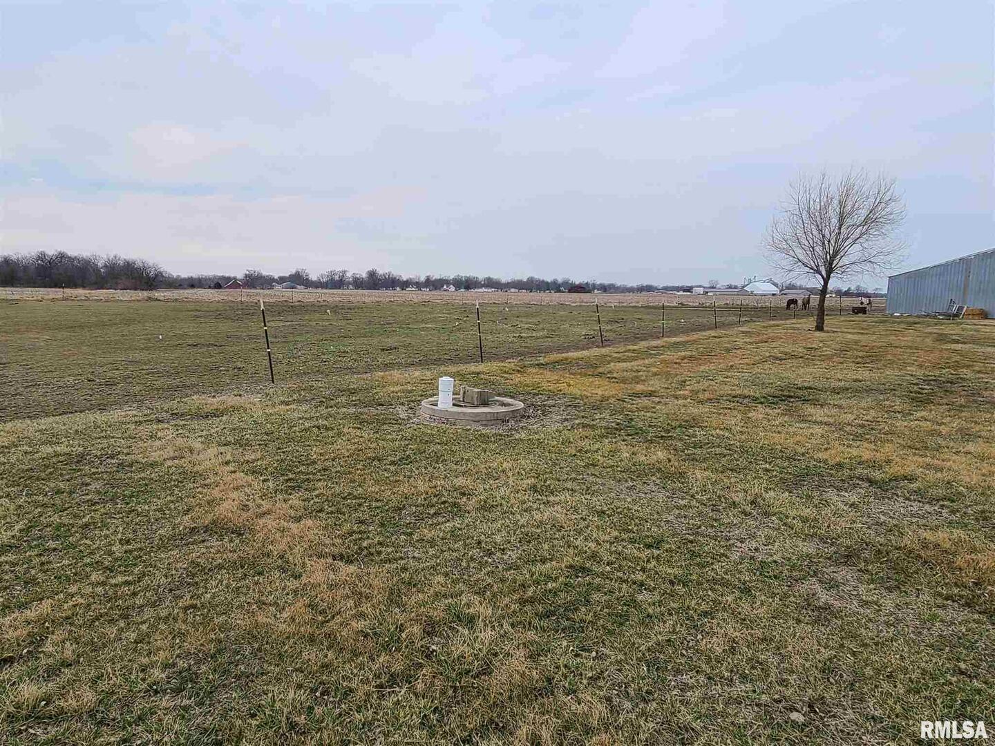 1564 East 300 N Road Cowden, IL 62422 - Photo 24 of 50 a view of a lake view