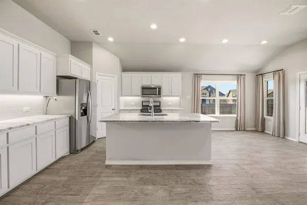 $379,000 | 1840 Abelia Lane, Weatherford, TX 76086