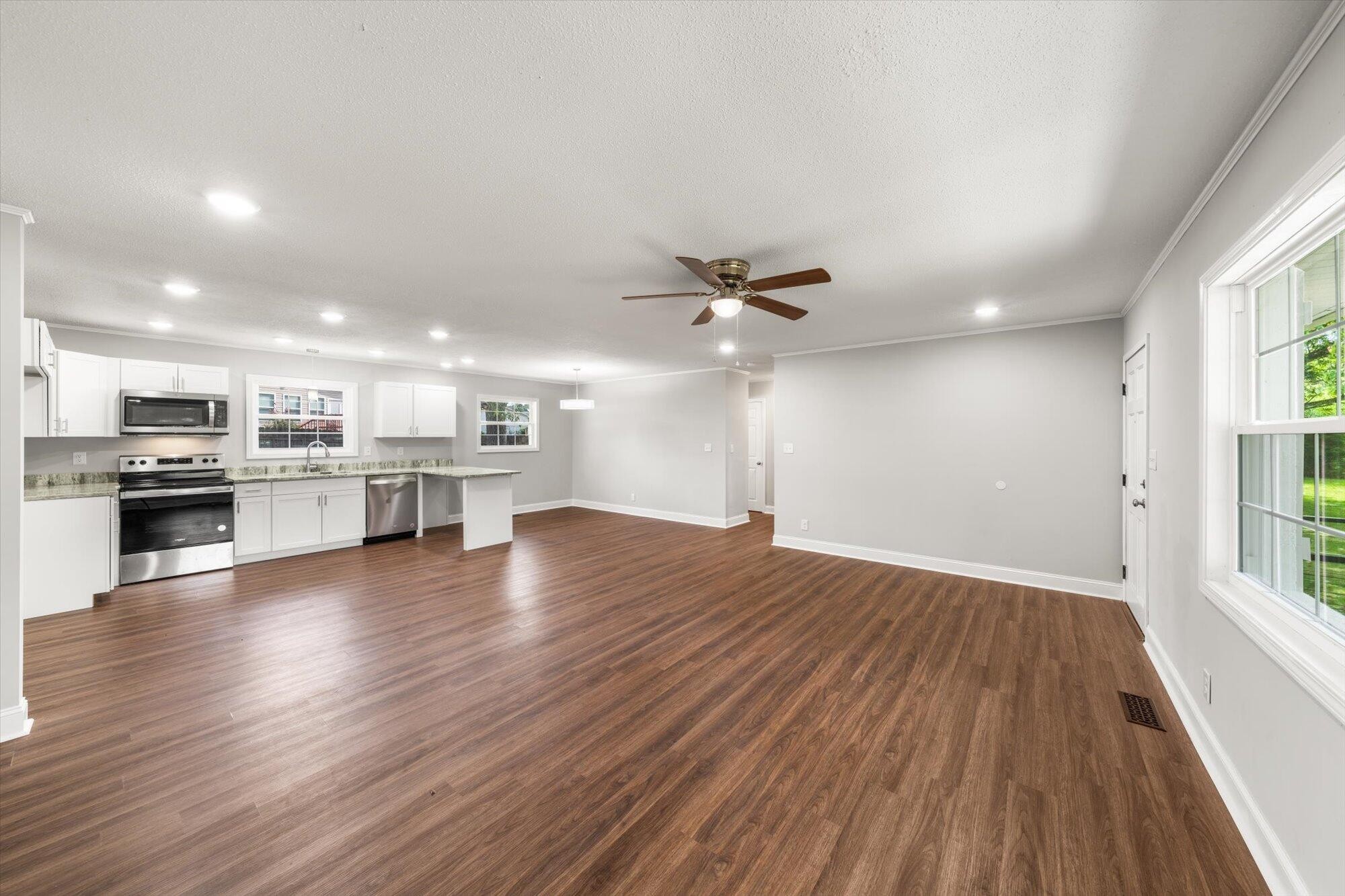 1616 Velma Road Athens, TN 37303 - Photo 5 of 19 Gallery Image 5