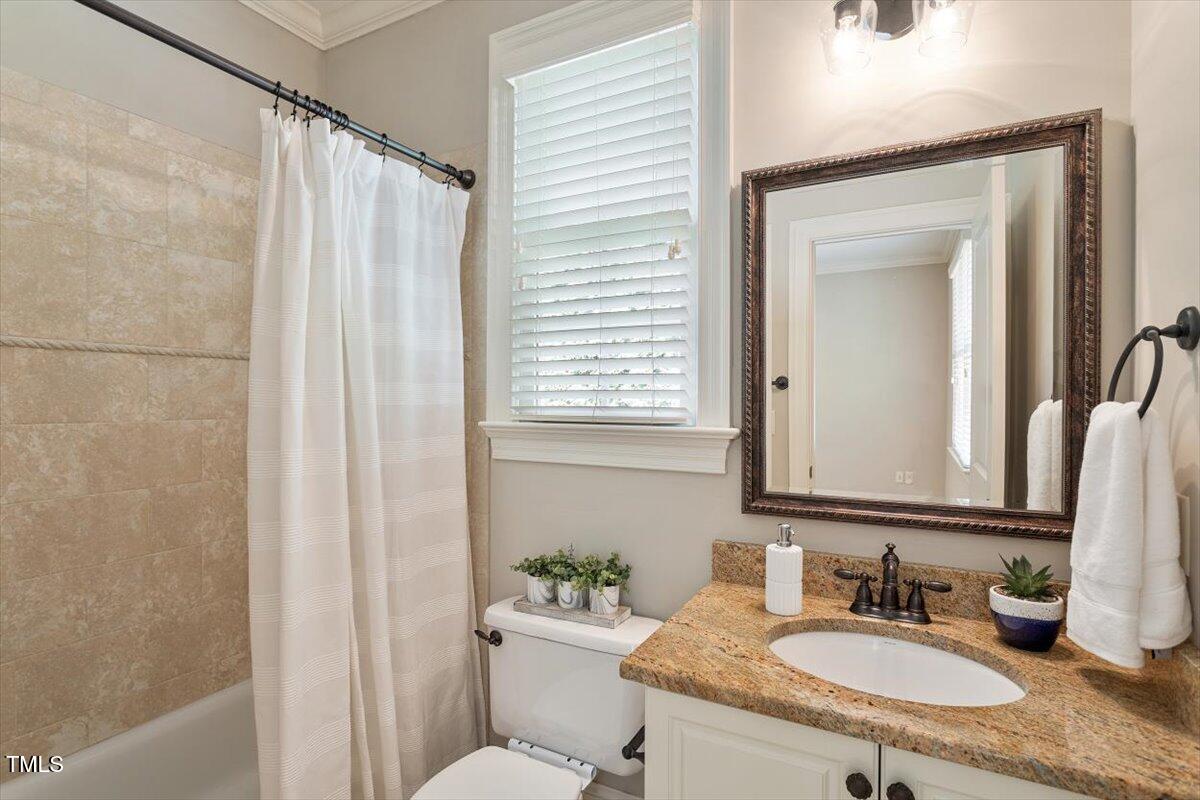 4213 Summer Brook Drive Apex, NC 27539 - Photo 31 of 78 1st Floor Guest Bath