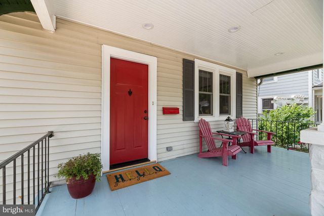 $890,000 | 21 East Braddock Road, Alexandria, VA 22301