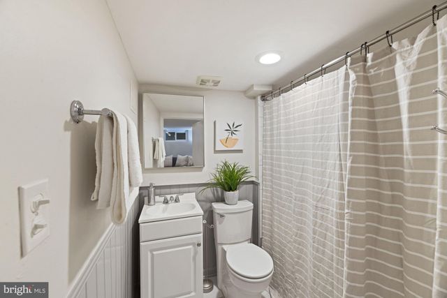 $890,000 | 21 East Braddock Road, Alexandria, VA 22301