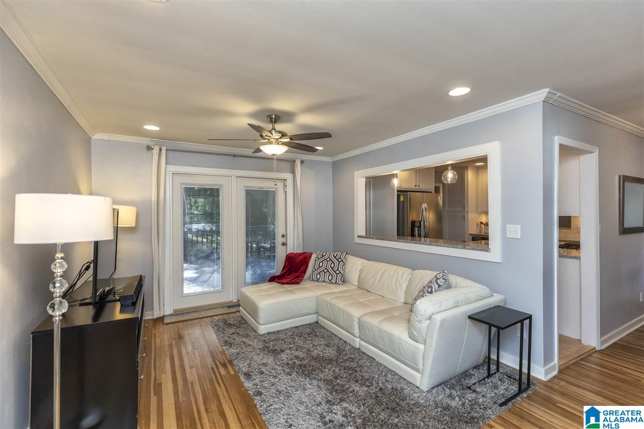 1513 Cresthill Road Birmingham, AL 35213 - Photo 9 of 31