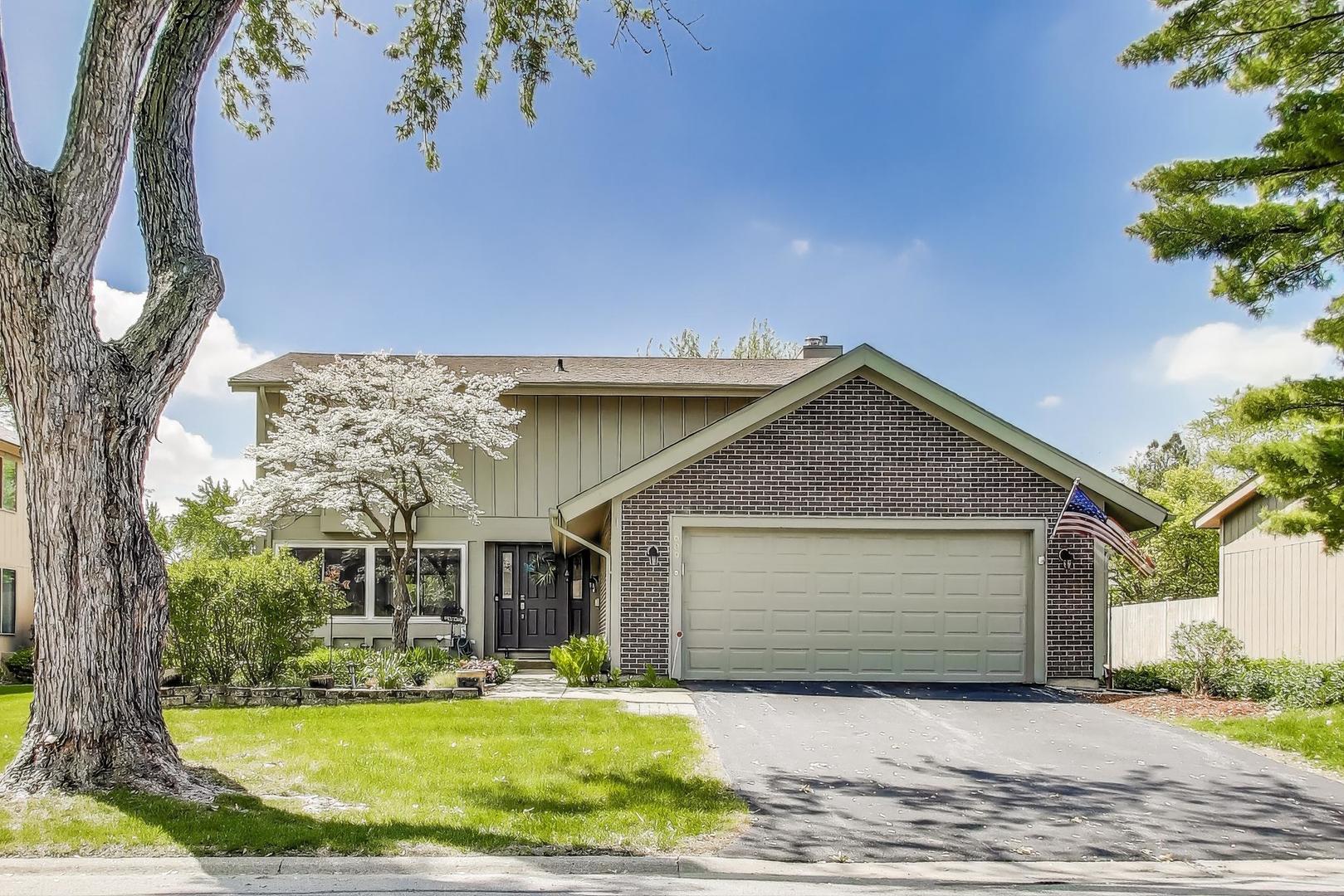 609 Bryce Trail Roselle, IL 60172 - Photo 1 of 42