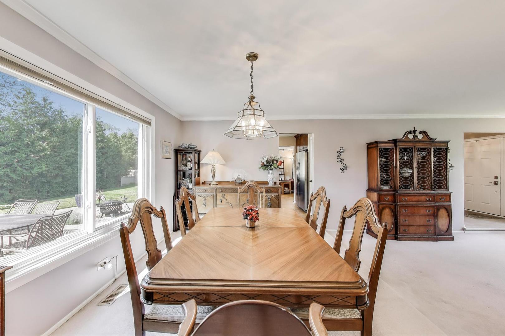 609 Bryce Trail Roselle, IL 60172 - Photo 9 of 42