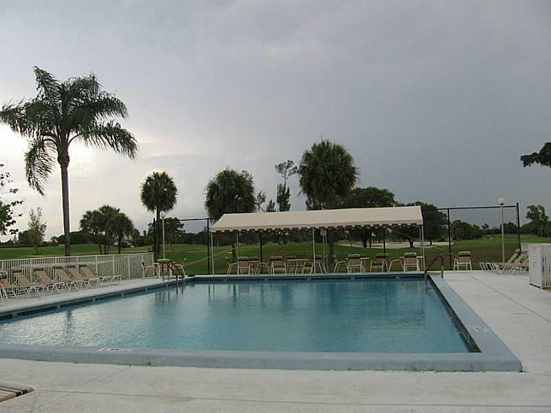 6699 Northwest 2nd Avenue, Unit 311 Boca Raton, FL 33487 - Photo 11 of 15 Exterior Front