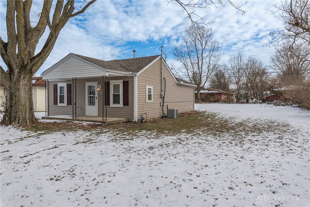 1814 Rice Boulevard Fairborn, OH 45324 - Photo 18 of 19