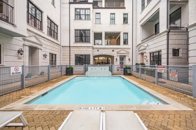 $1,100,000 | 1270 Wood Hollow Drive, Houston, TX 77057