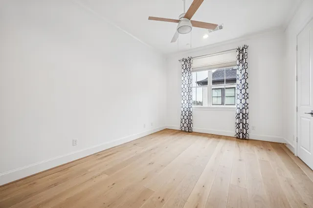 $1,100,000 | 1270 Wood Hollow Drive, Houston, TX 77057