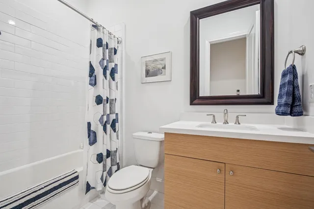 $1,100,000 | 1270 Wood Hollow Drive, Houston, TX 77057