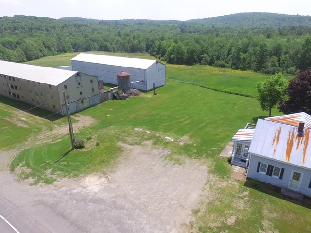 $375,000 | 1039 Belfast Road, Knox, ME 04986