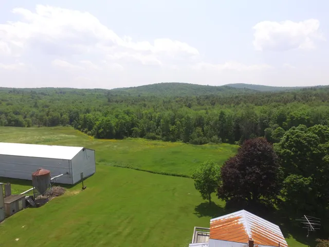 $375,000 | 1039 Belfast Road, Knox, ME 04986
