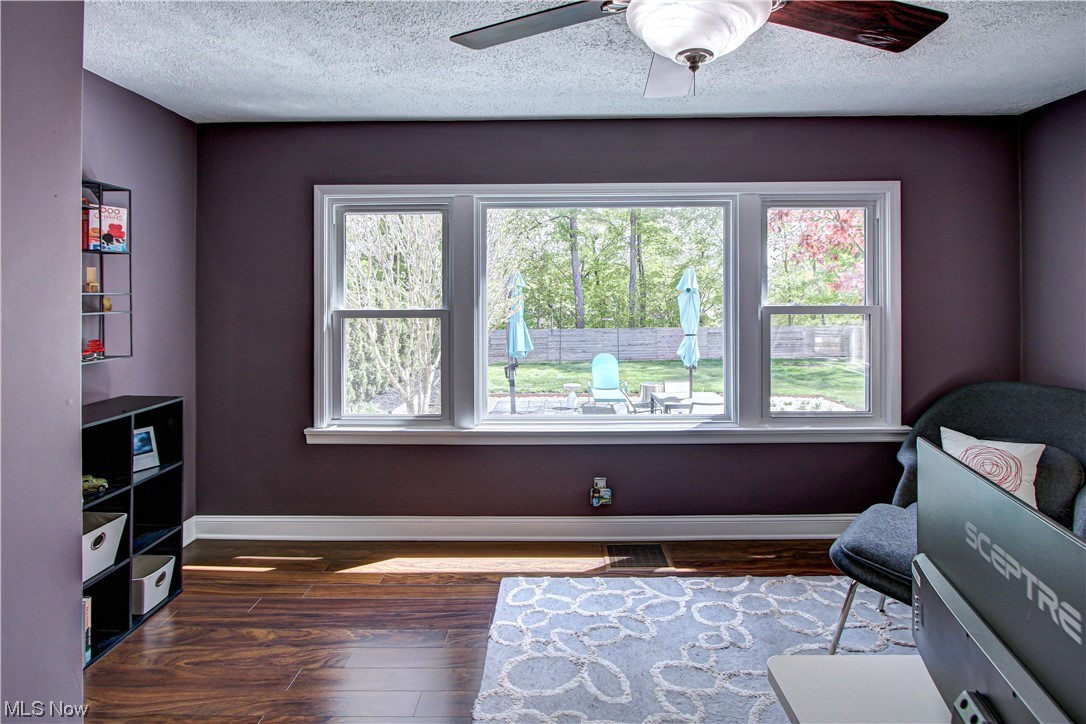 22913 Mastick Road Cleveland, OH 44126 - Photo 8 of 33 Gallery Image 8