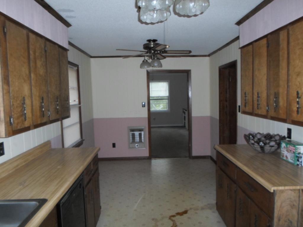 KITCHEN, DINING AREABATH