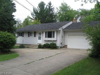 10761 Ridge Road North Royalton, OH 44133 - Photo 1 of 1 A Lot For a Little