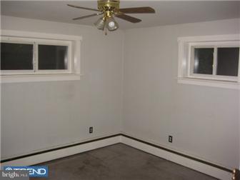 2970 Davis Road Barrington, NJ 08007 - Photo 5 of 9