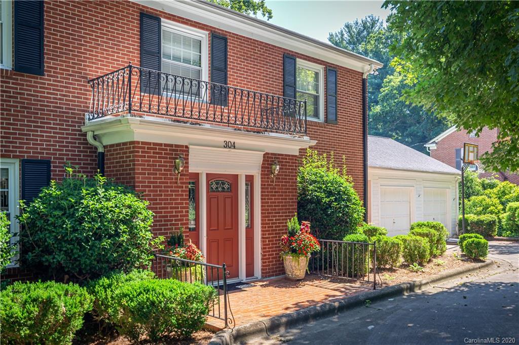 304 Riverside Drive Morganton, NC 28655 - Photo 1 of 23 Gallery Image 1