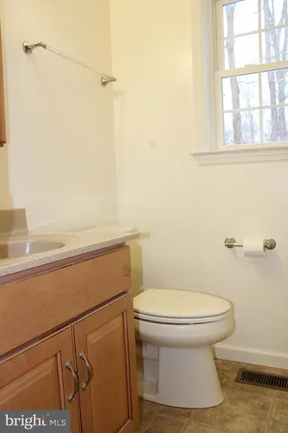 $2,400 | 30271 Stonewall Drive, Locust Grove, VA 22508