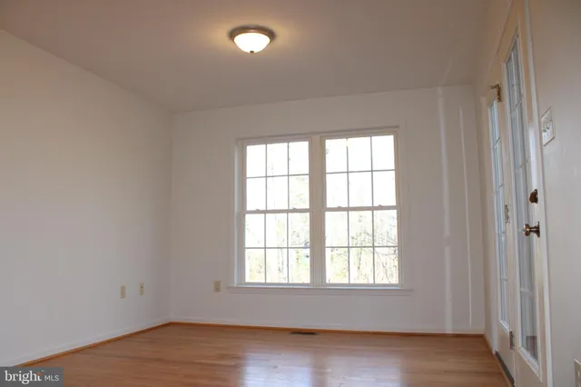 $2,400 | 30271 Stonewall Drive, Locust Grove, VA 22508