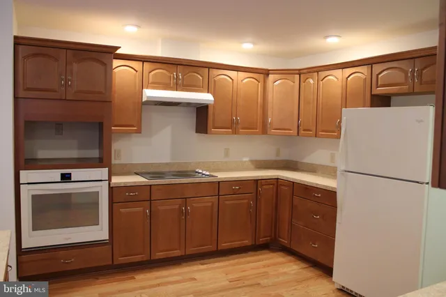 $2,400 | 30271 Stonewall Drive, Locust Grove, VA 22508