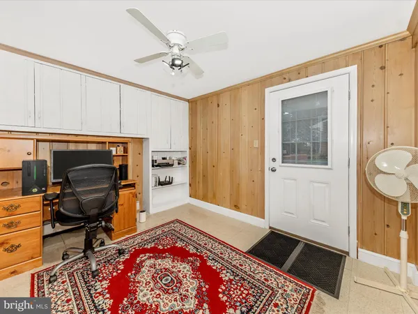 $638,000 | 26714 Howard Chapel Drive, Damascus, MD 20872