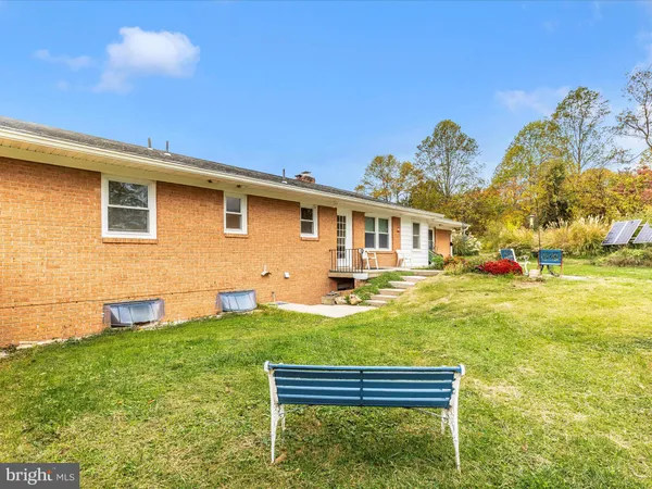 $638,000 | 26714 Howard Chapel Drive, Damascus, MD 20872