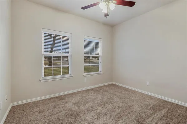 $1,500 | 731 West Morton Street, Denison, TX 75020
