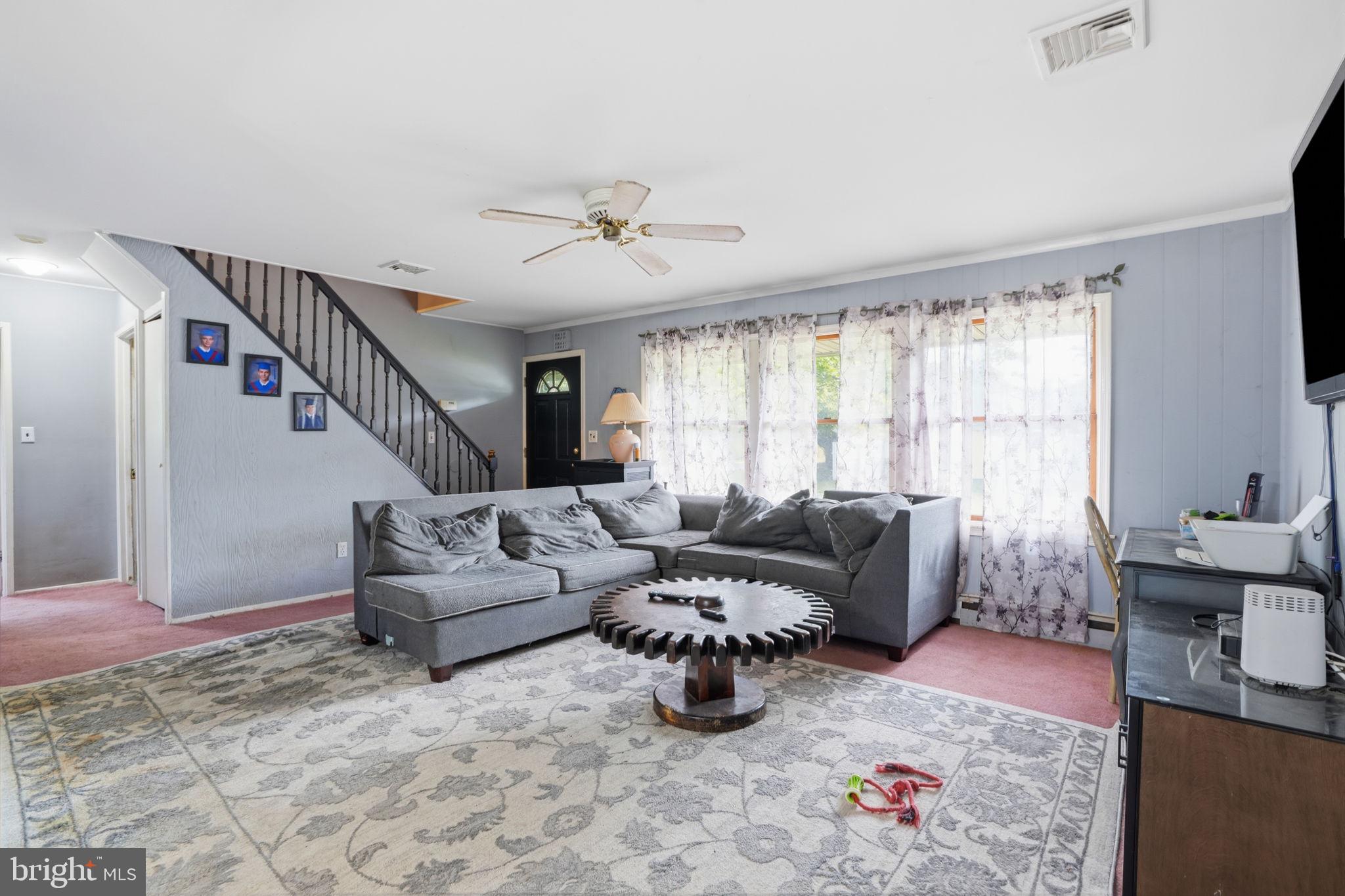 2 Quay Road Levittown, PA 19057 - Photo 6 of 32
