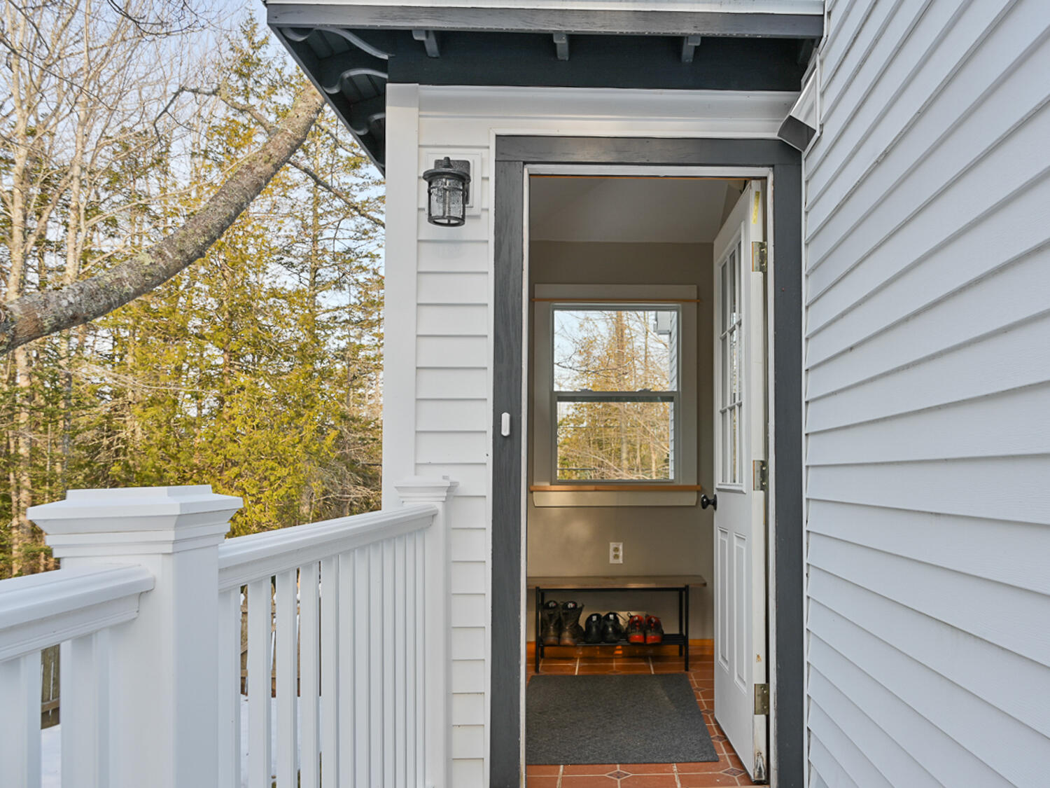 58 Indian Point Road Bar Harbor, ME 04609 - Photo 4 of 52 Mudroom