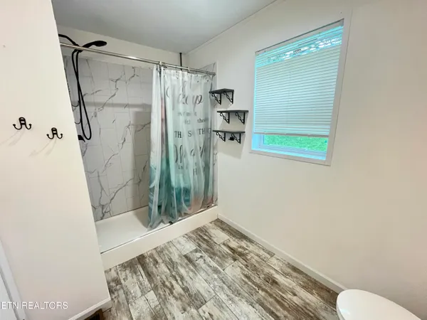 $229,900 | 7603 Thorngrove Pike, Knoxville, TN 37914