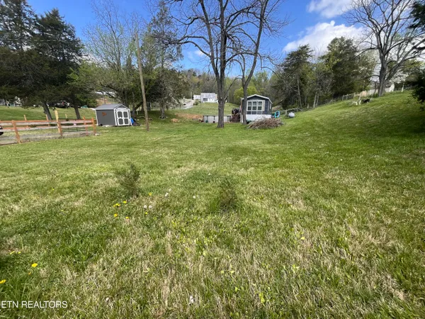$229,900 | 7603 Thorngrove Pike, Knoxville, TN 37914