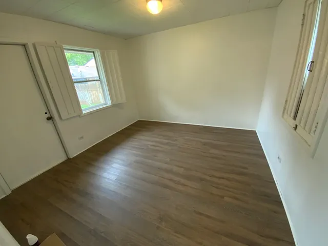 $439,900 | 665 Thornwood Drive, Buffalo Grove, IL 60089