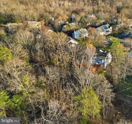 $1,050,000 | 15456 Waters Creek Drive, Centreville, VA 20120