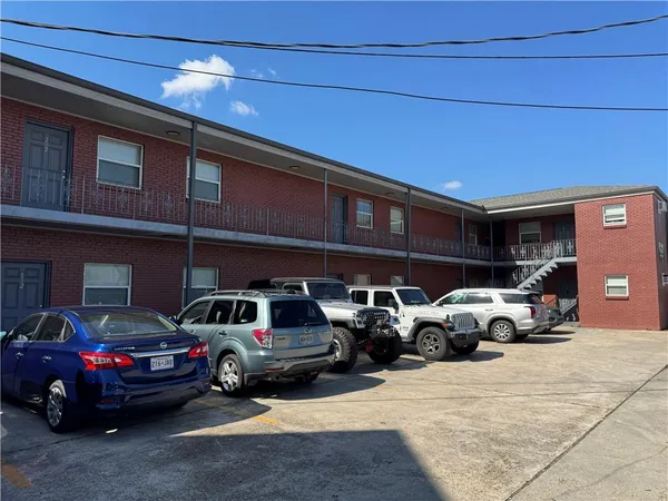 $1,150 | 145 North Anthony Street, Unit 203, New Orleans, LA 70119