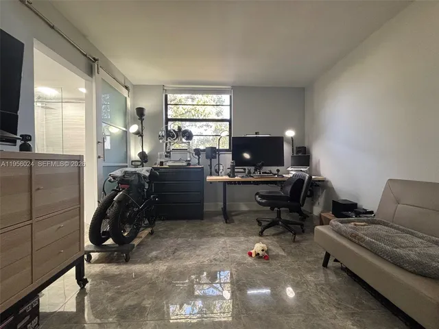 $2,400 | 10865 Southwest 112th Avenue, Unit 209, Miami, FL 33176