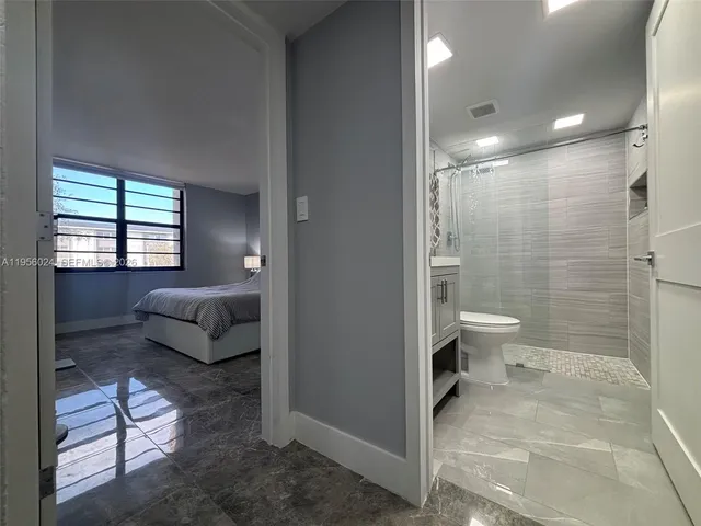 $2,400 | 10865 Southwest 112th Avenue, Unit 209, Miami, FL 33176